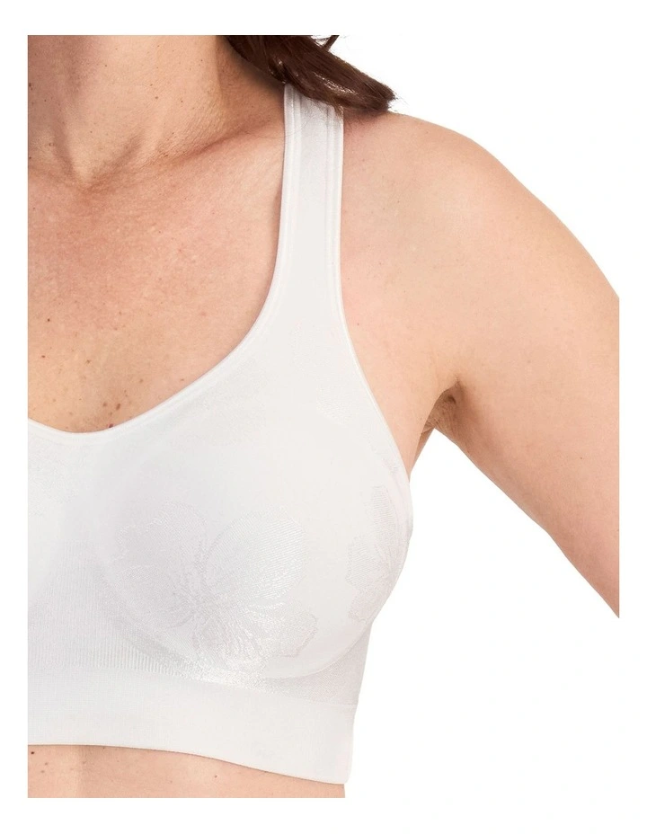 Comfort Revolution Contour Wirefree Bra in White image 4