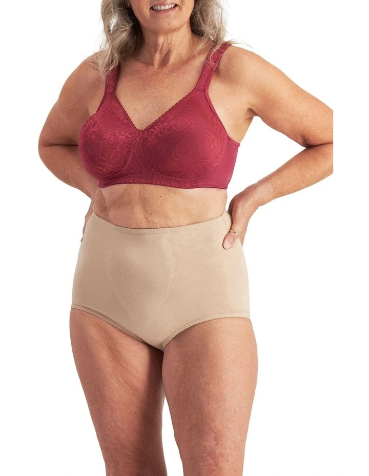 Ultimate Lift and Support Bra in Digital Rose Csi image 4