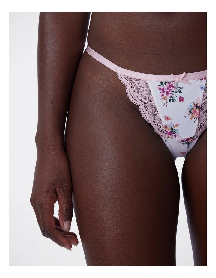 bras n things faith string image 6