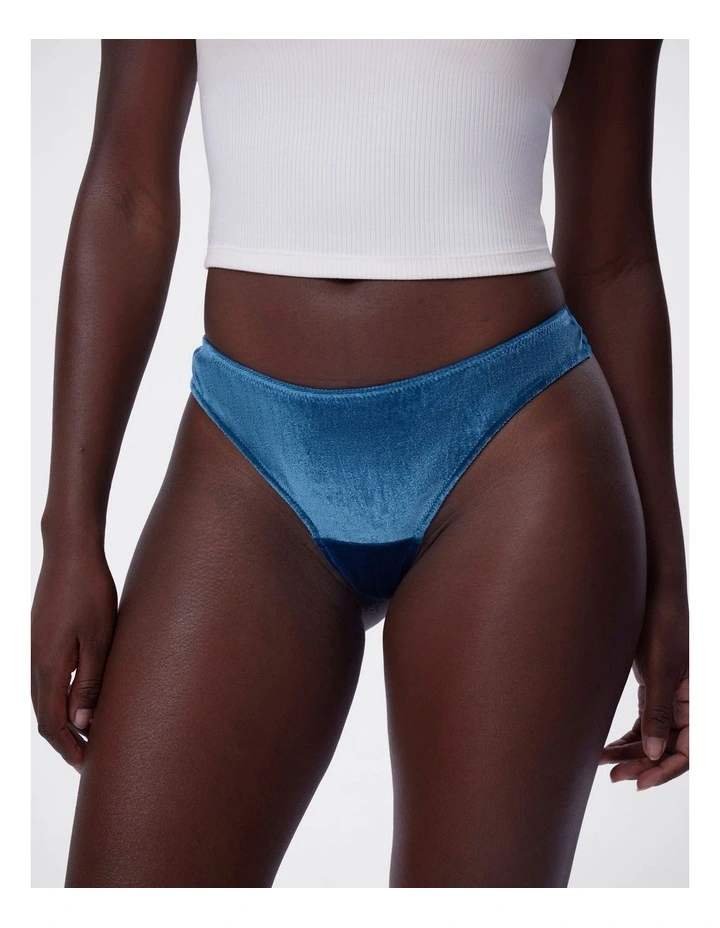 bras n things verity g string image 1