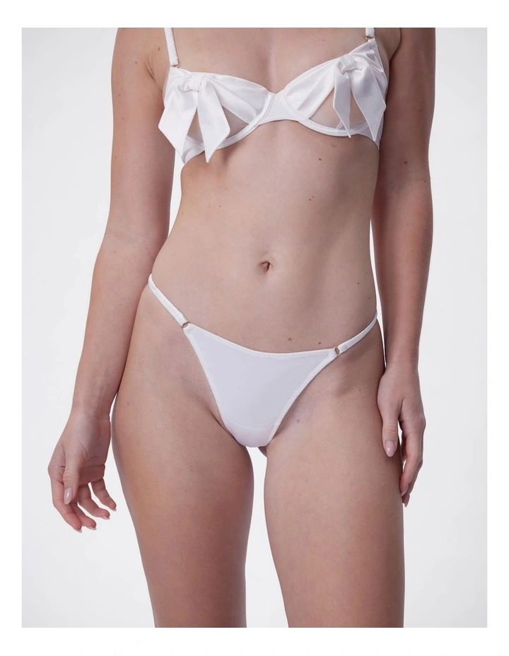bras n things pinky promise string image 1