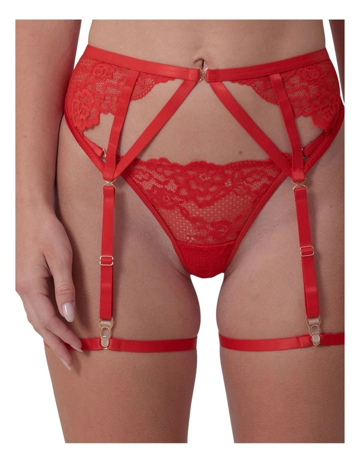 Imogen Suspender in Flame image 3