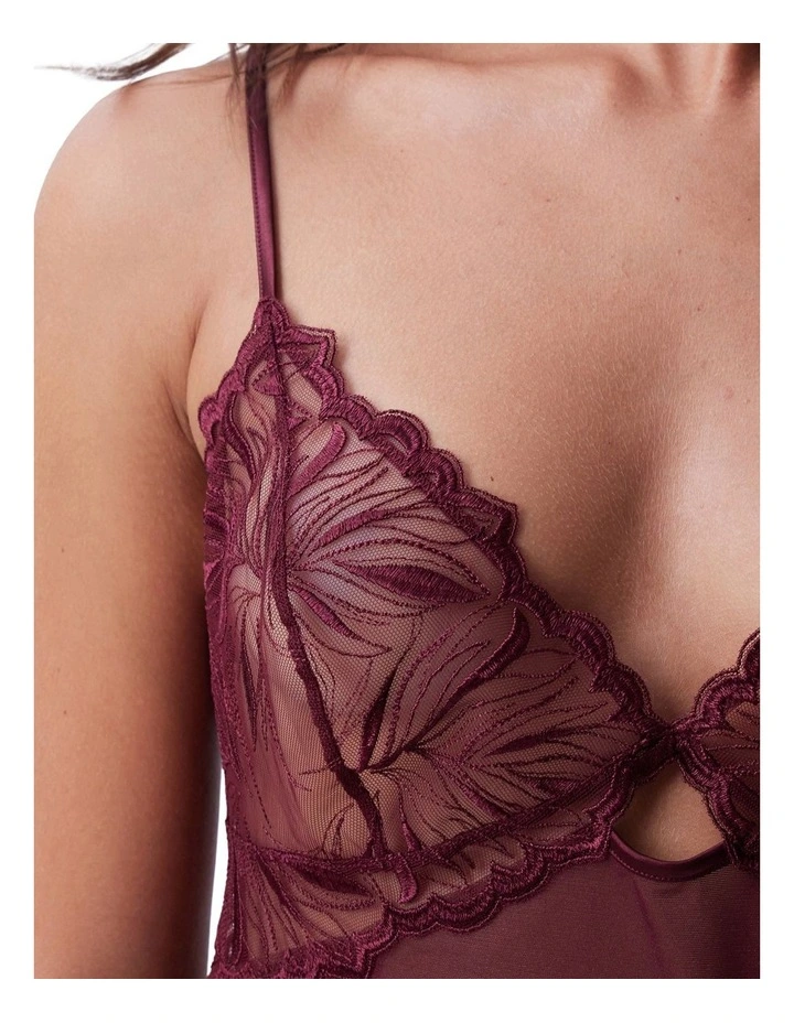 Enchante Slip in Berry image 4