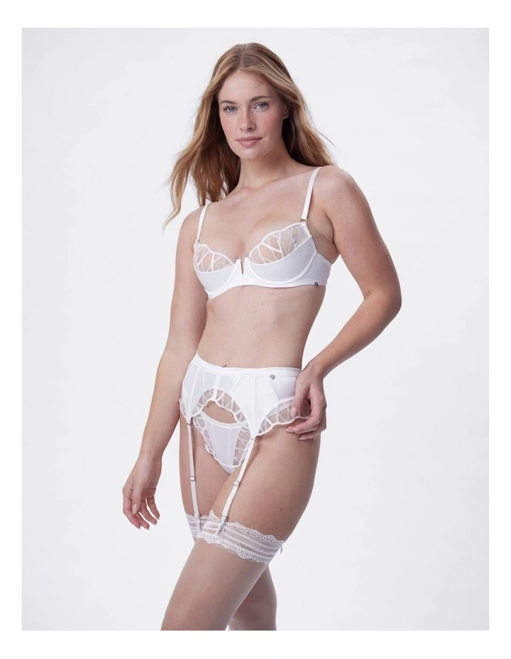 Bras N Things Vamp Hopeless Romantic Suspender in Ivory image 3