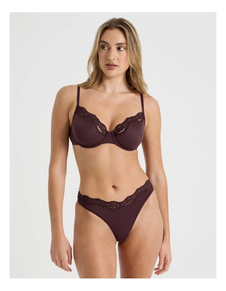 Cheeky Lace Underwire Scoop Bra in Brown image 4