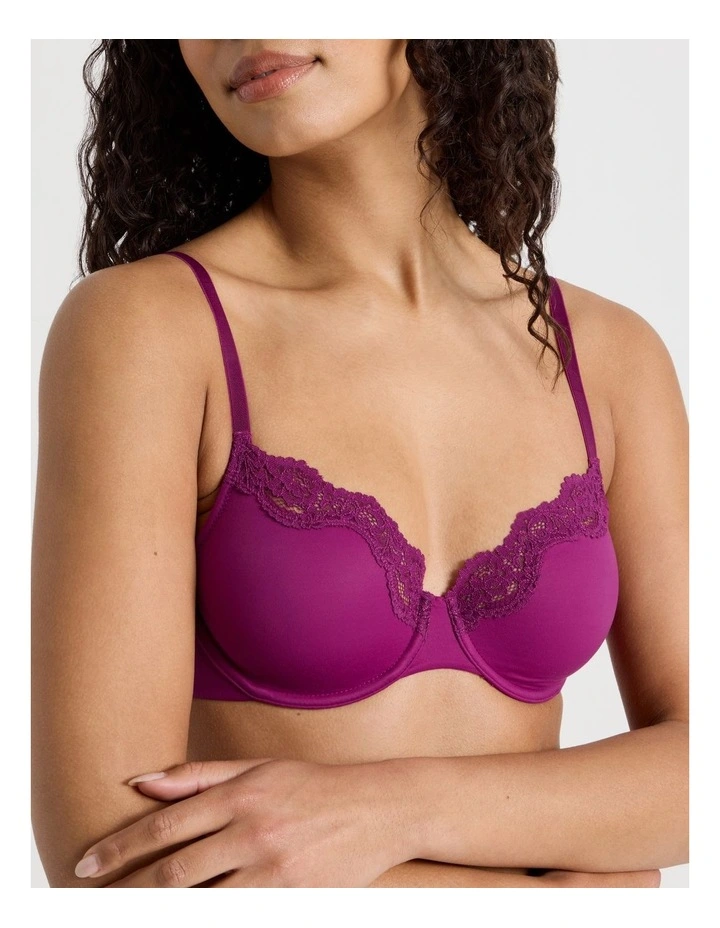 Cheeky Lace Underwire Scoop Bra in Purple image 3