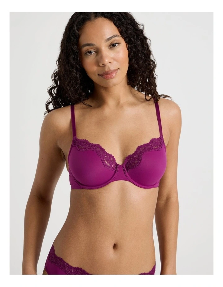 Cheeky Lace Underwire Scoop Bra in Purple image 5