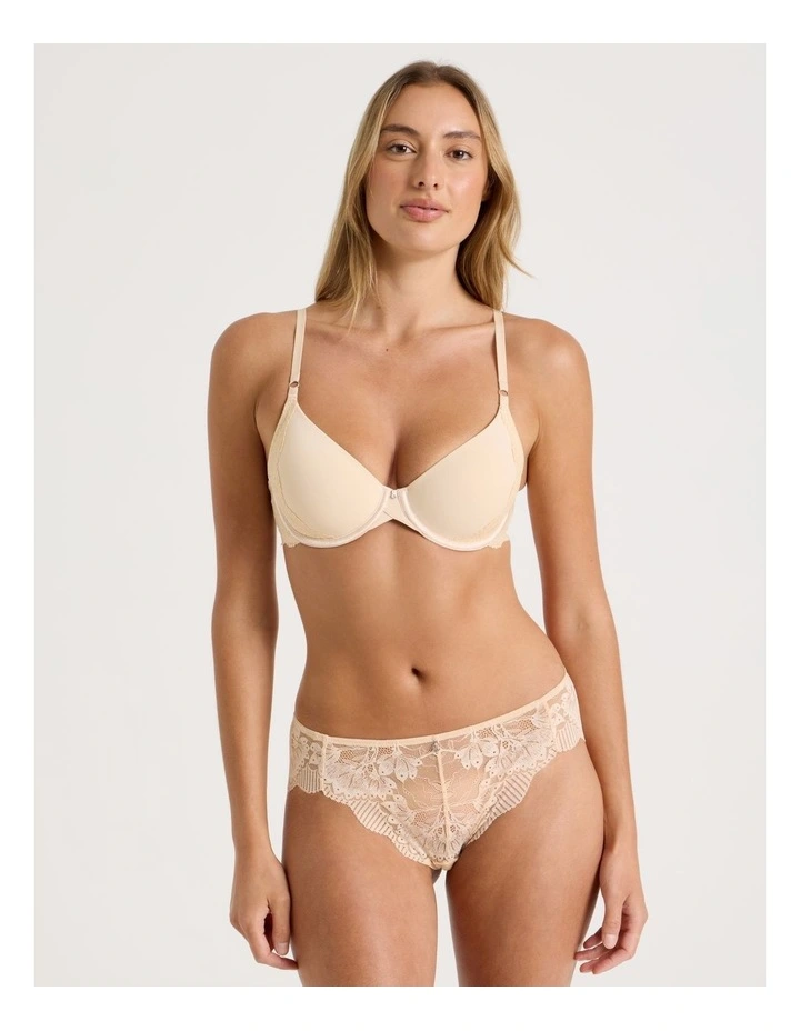 Bare Beauty T-shirt Bra image 2