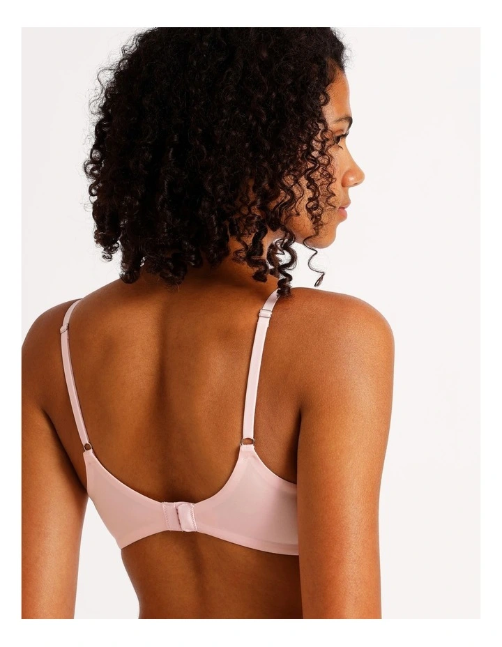 Pure Comfort Contour T-shirt Bra in Light Pink image 6