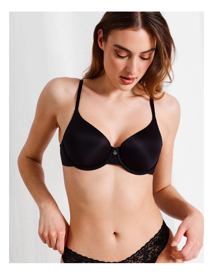 Pure Comfort Contour T-shirt Bra in Black image 2