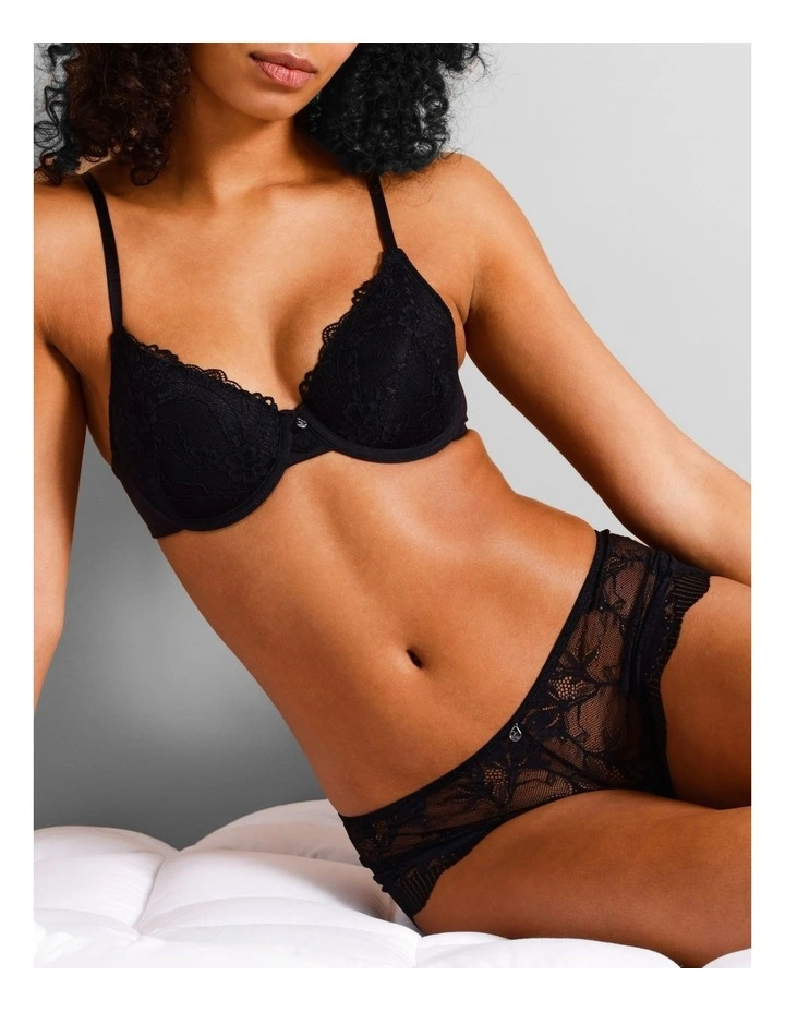 Pure Comfort Lace Plunge Bra in Black image 2