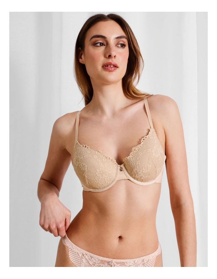 Pure Comfort Lace Plunge Bra in Beige image 5