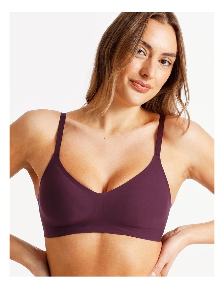 Pure Comfort Bonded Wirefree Bra in Plum image 3