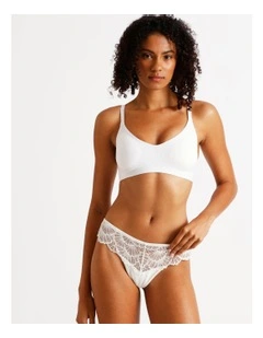 Pure Comfort Bonded Wirefree Bra in Black