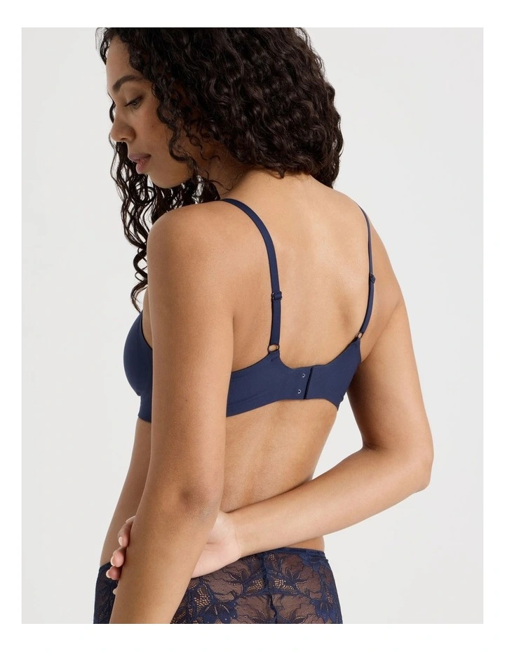 Pure Comfort Bonded Wirefree Bra in Navy image 5
