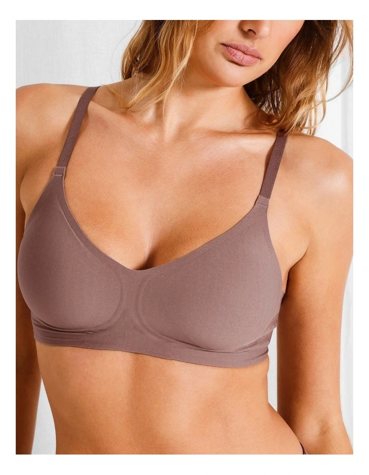 Pure Comfort Bonded Wirefree Bra in Rose Taupe image 4