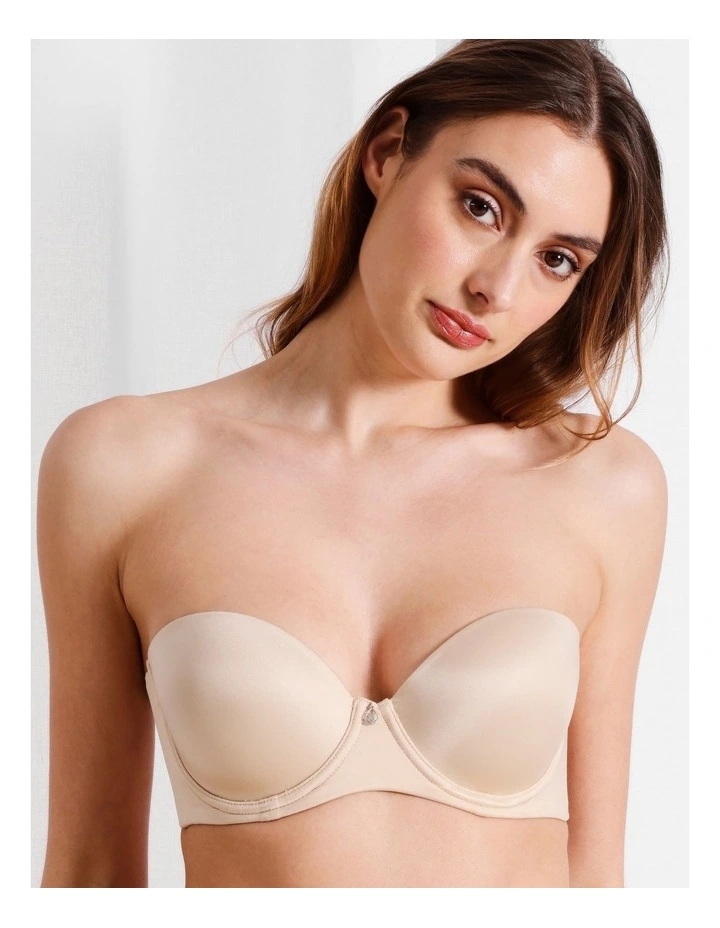 Pure Comfort Contour Strapless Bra in Beige image 4