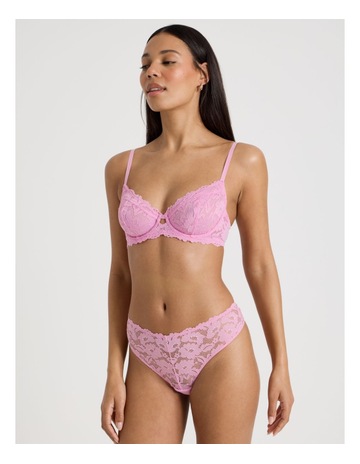 Pink colour