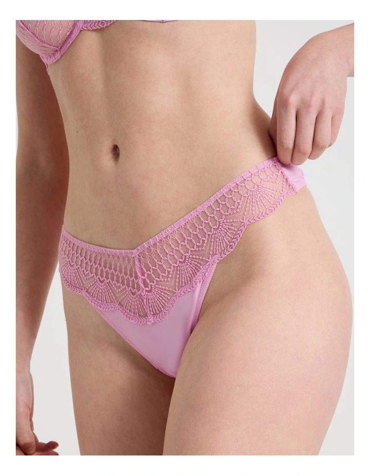 Embroidery G-String in Pink image 6