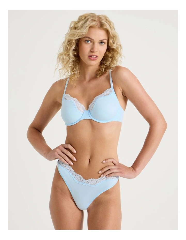 Cheeky Lace G-String in Blue image 3