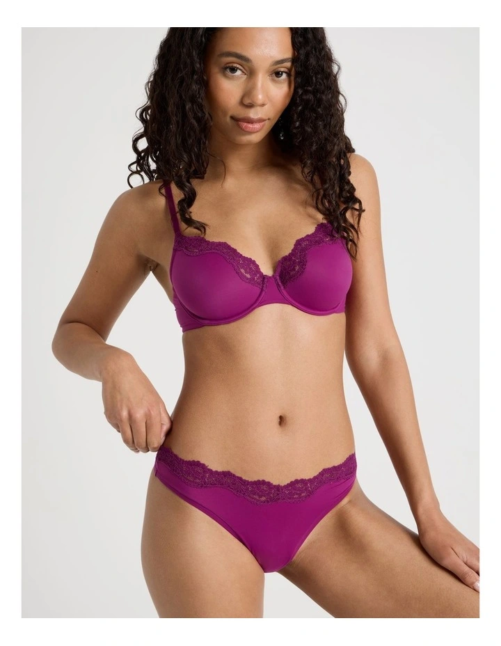 Cheeky Lace V G-String in Purple image 1