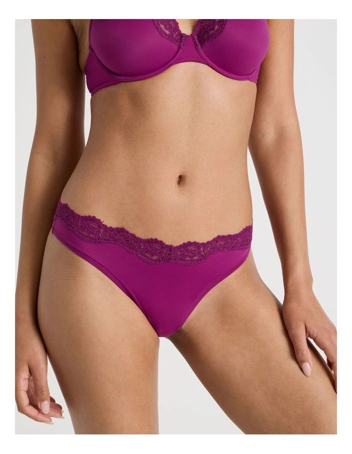 Cheeky Lace V G-String in Purple image 6
