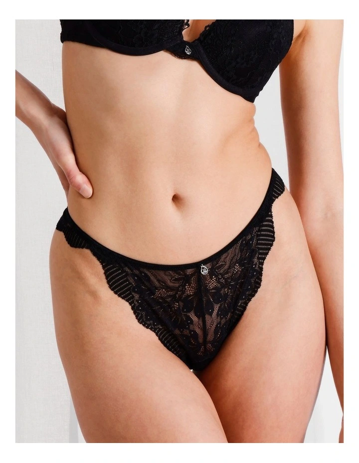 Captivate Luxe G-String in Black image 2
