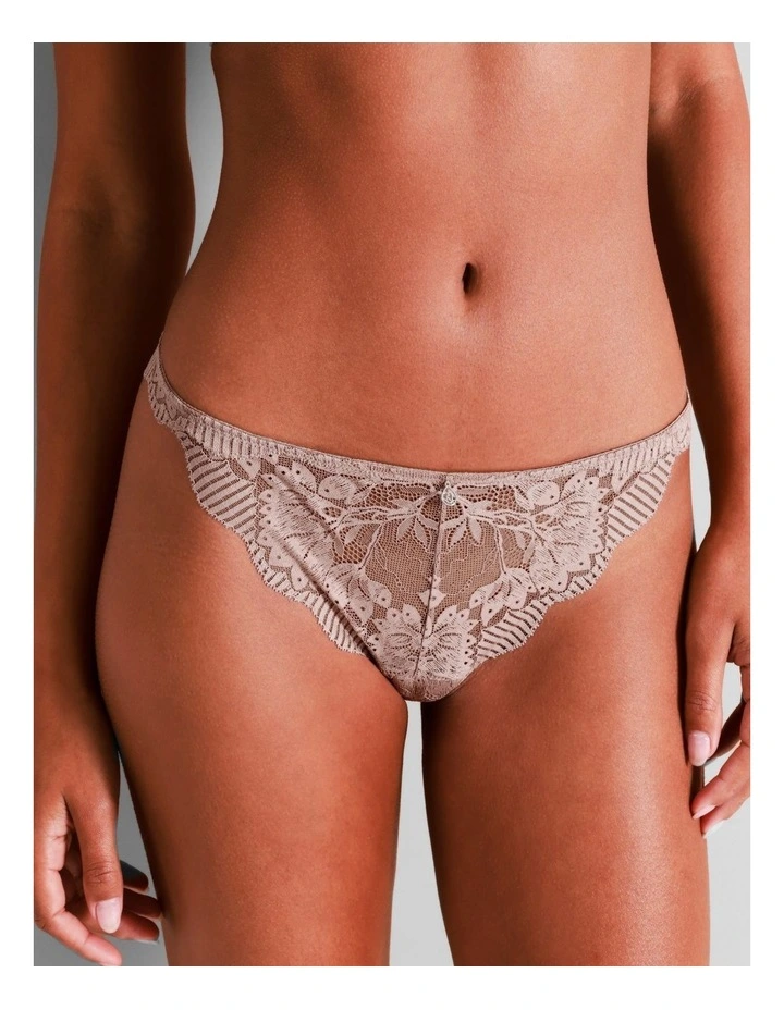 Captivate Luxe G-String in Dusty Pink image 4