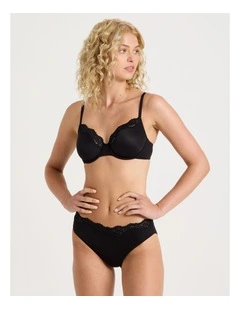 Cheeky Lace Bikini in Black