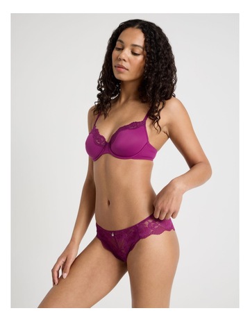 Berry colour