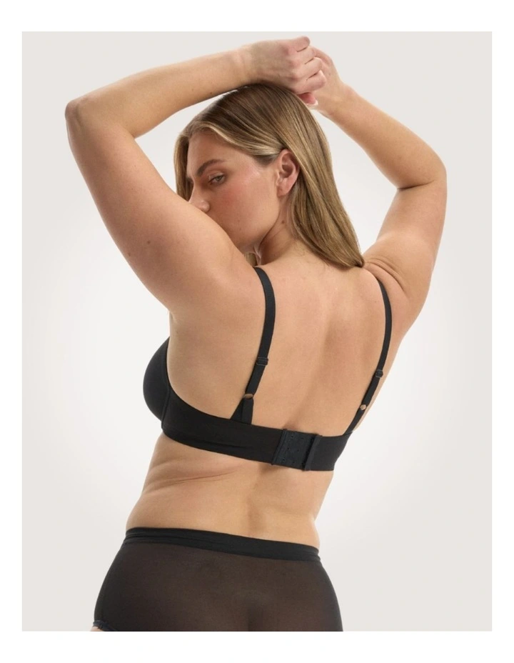 Mesh Underwire Bra image 2