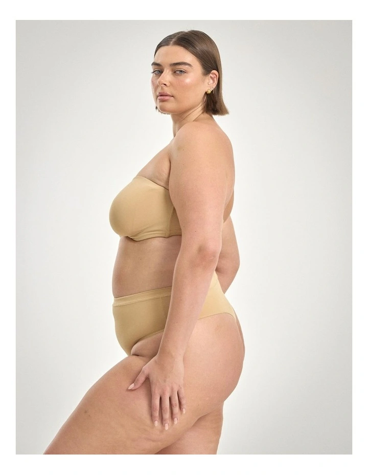 Strapless Underwire Bra image 3