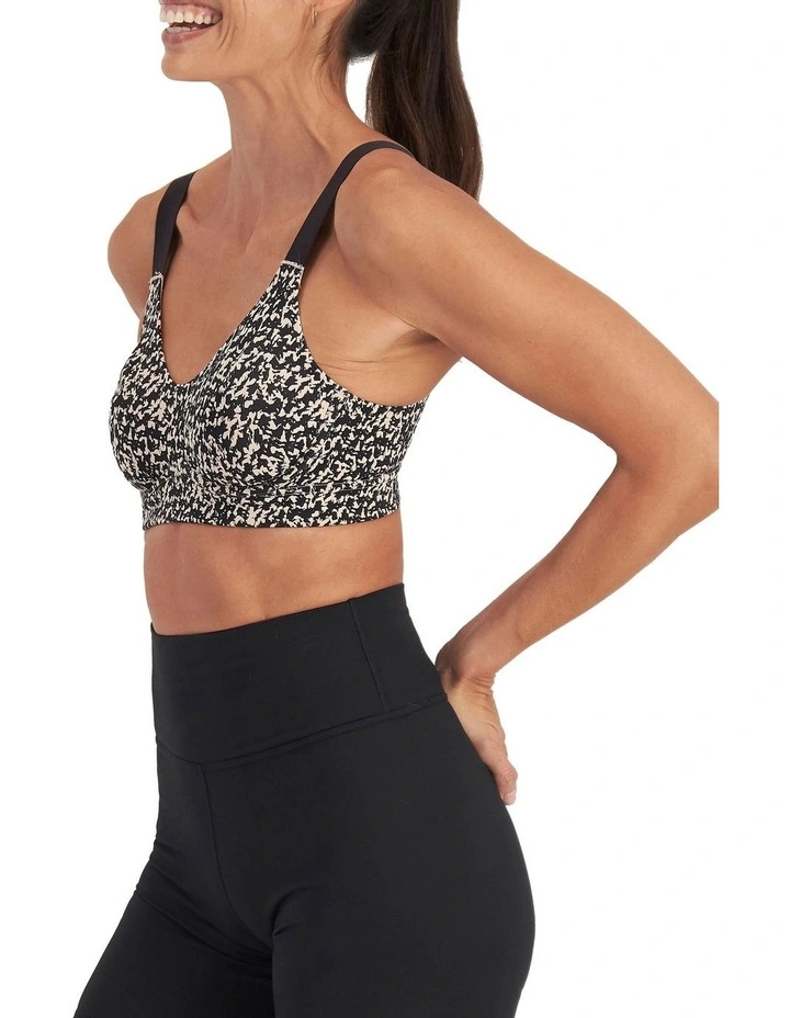 Smooth Power Non-Contour Bra in Print P6W image 2