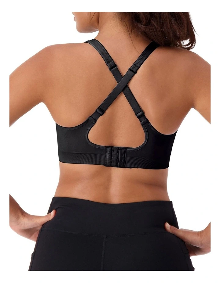 Triaction Ultra Seamfree Top in Black image 2