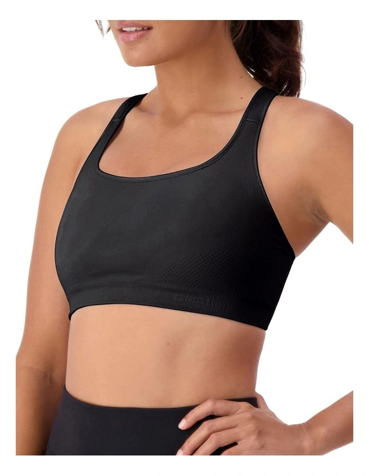 Triaction Ultra Seamfree Top in Black image 4