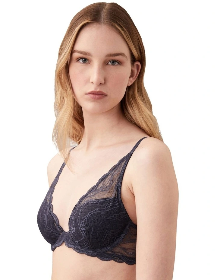 Intimate Lightly Lined Plunge Bra Black image 3