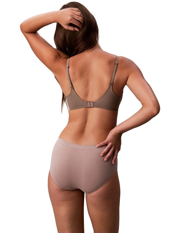 Perfectly Fit Push-Up Plunge Bra in Mink image 4