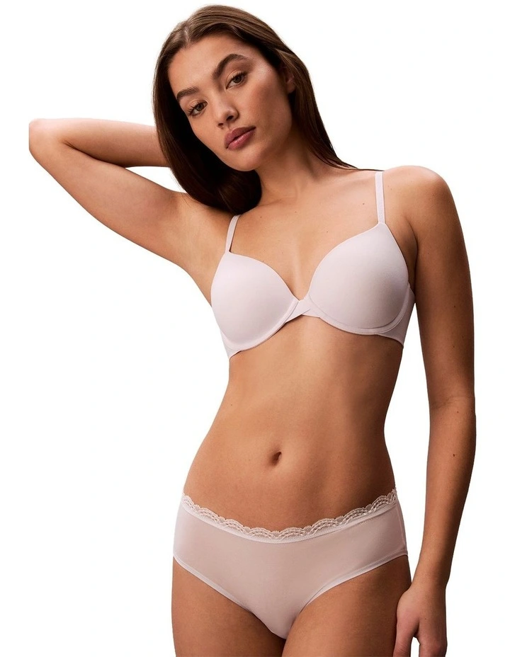 Perfectly Fit Lightly Lined Full Coverage Bra in Frosty Lilac image 3