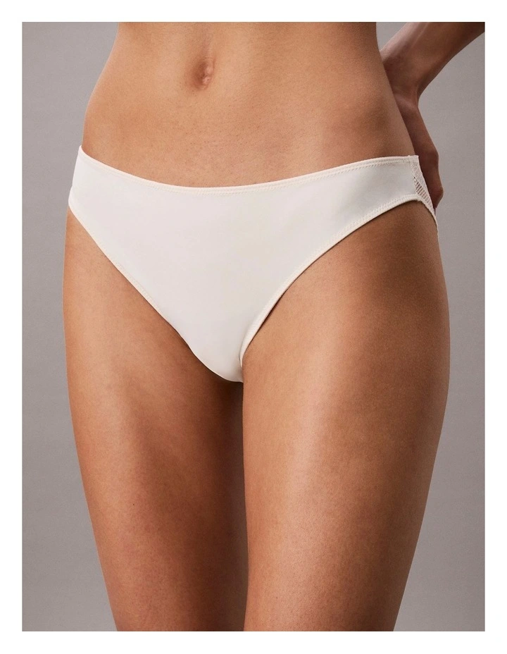 SIGNATURE STRETCH LACE BIKINI IVORY image 1