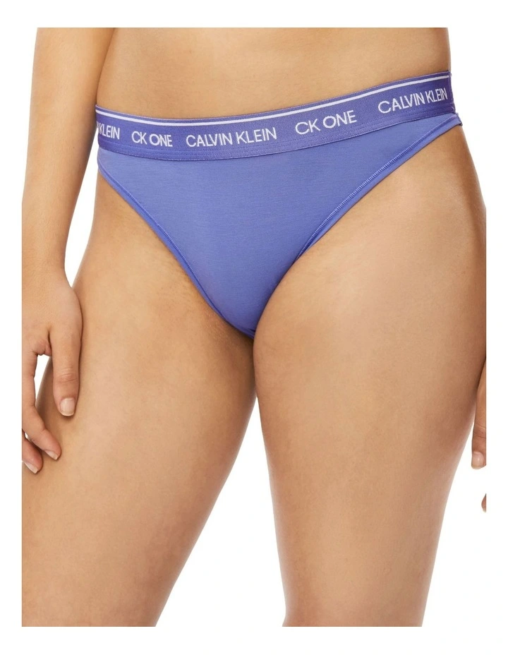 CK One Recycled Brazilian in Blue image 3