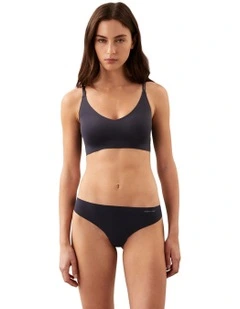 Invisibles Thong Microfiber Stretch in Navy