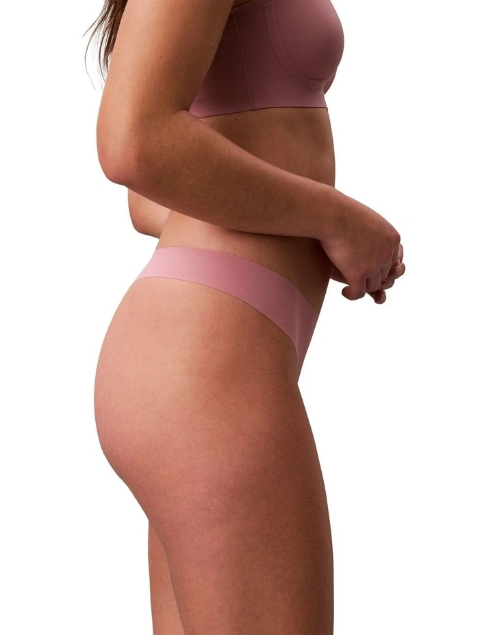 Invisibles Microfibre Stretch Thong in Soft Mauve image 2
