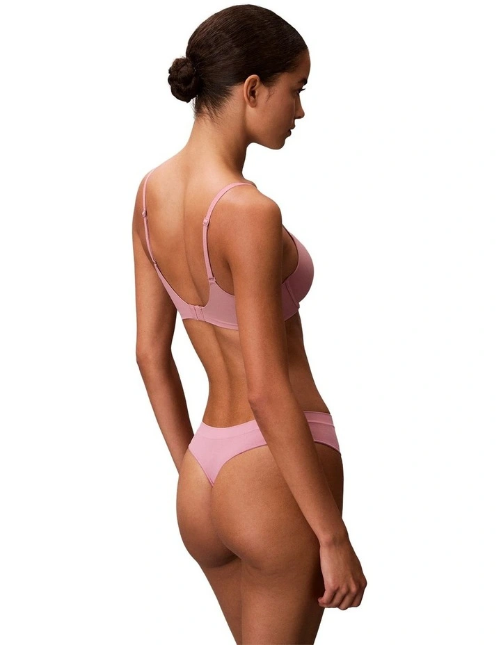 Bonded Flex Seamless Thong in Soft Mauve image 4