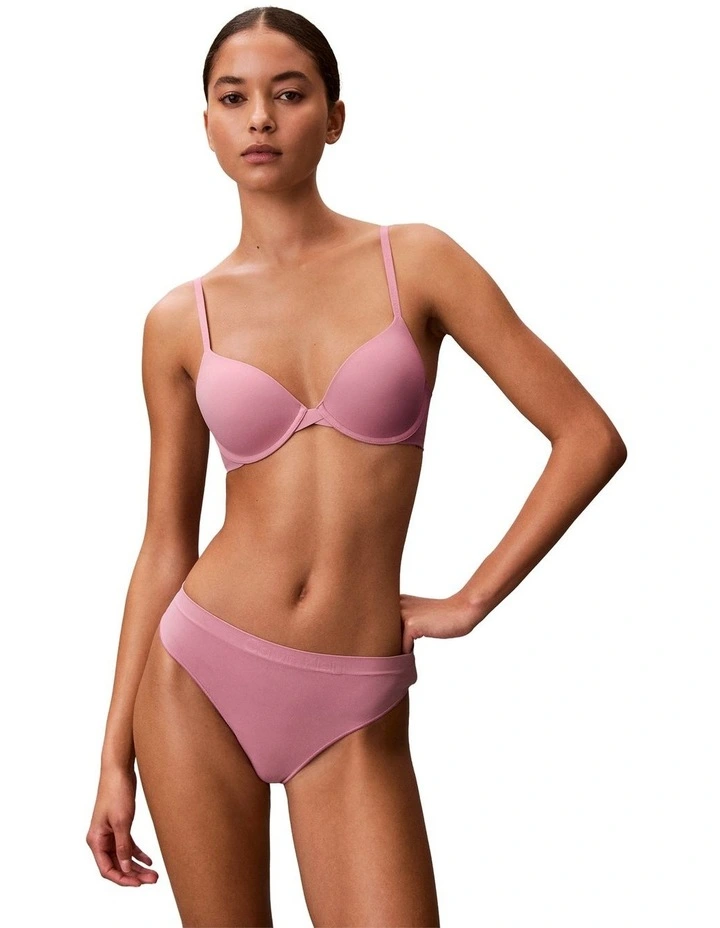 Bonded Flex Seamless Thong in Soft Mauve image 5