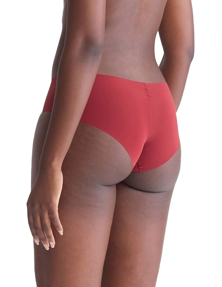 Invisibles Micro Hipster in Red image 2