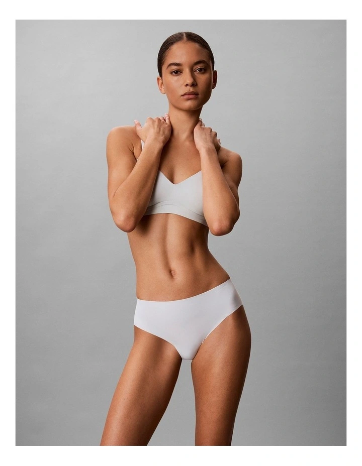 Calvin Klein Invisibles Microfibre Stretch Hipster Sky Gray image 3