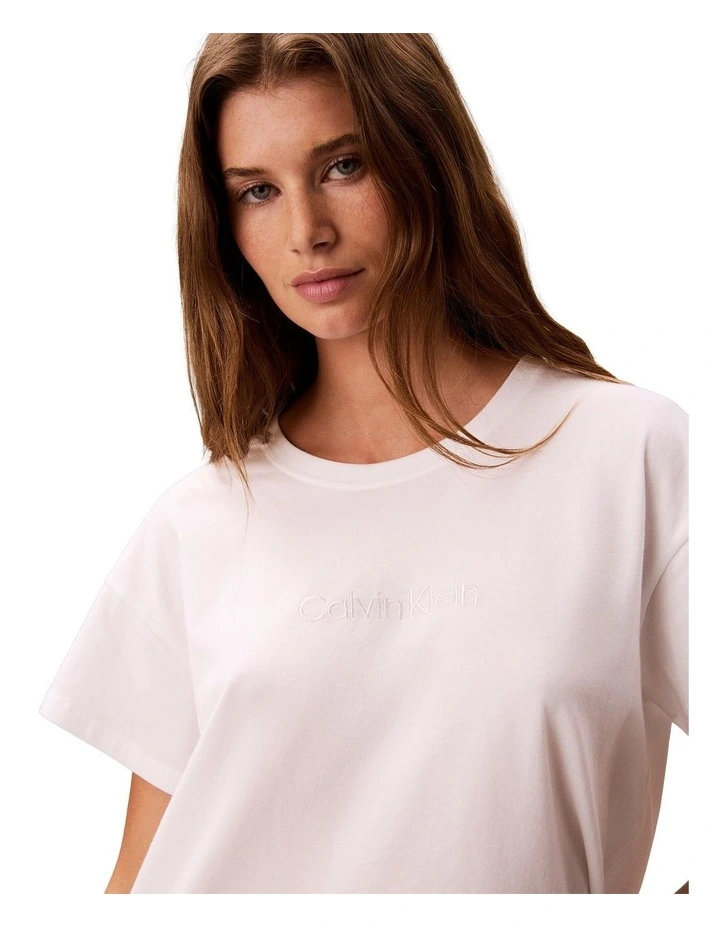 Cotton Stretch Lounge Relaxed Tee in Classic White image 2