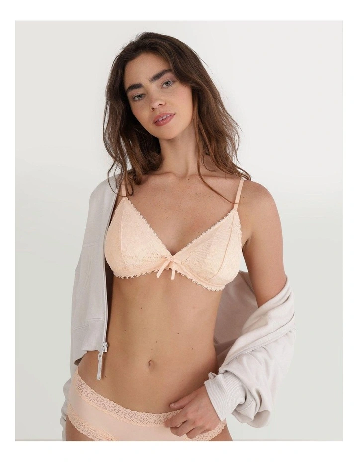 Show Off Femme Lace Bralette in Peach image 2