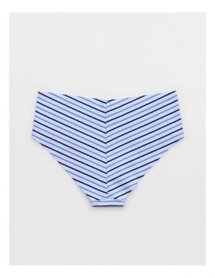 Superchill No Show Cotton Cheeky Underwear in Eyelet Blue image 2