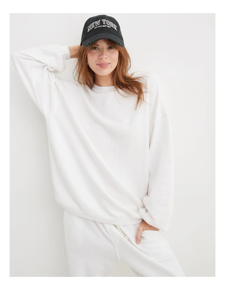 Real Crew Sweatshirt in White image 1